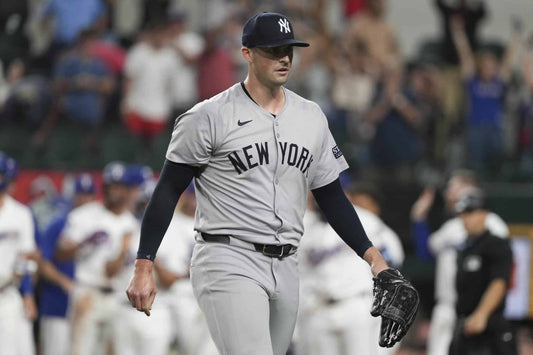 Another Blown Save Raises Doubts About Yankees’ Closer - Ola